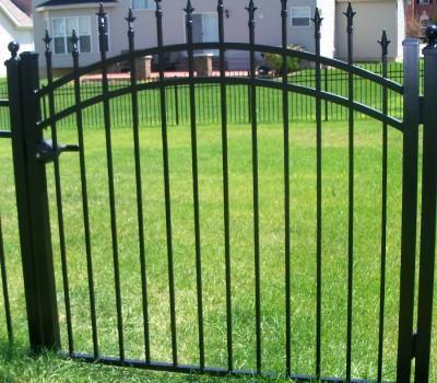 6' Aluminum Ornamental Single Swing Gate - Spear Top Series H - Over Arch