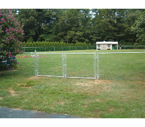 Residential Chain Link Double Drive Gate